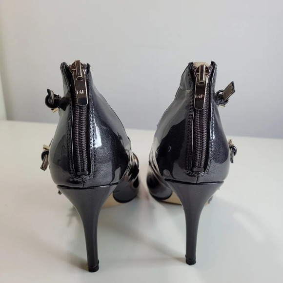 Marc Fisher Dangerly Patent Leather Black Dark Gray Strappy Heels Size Women's 8 - Picture 5 of 12
